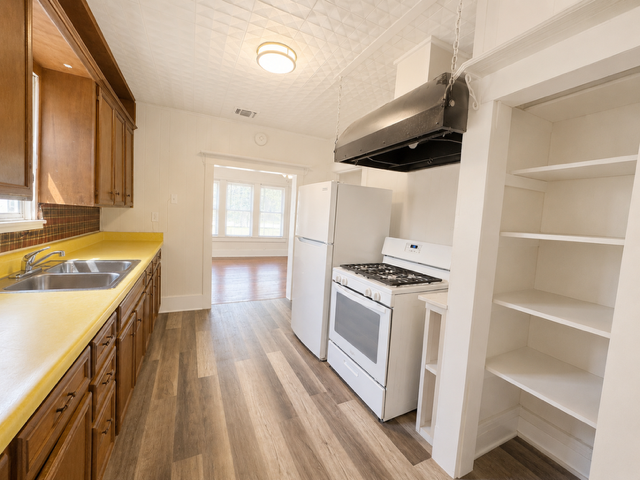 1117 30th Street, Hondo