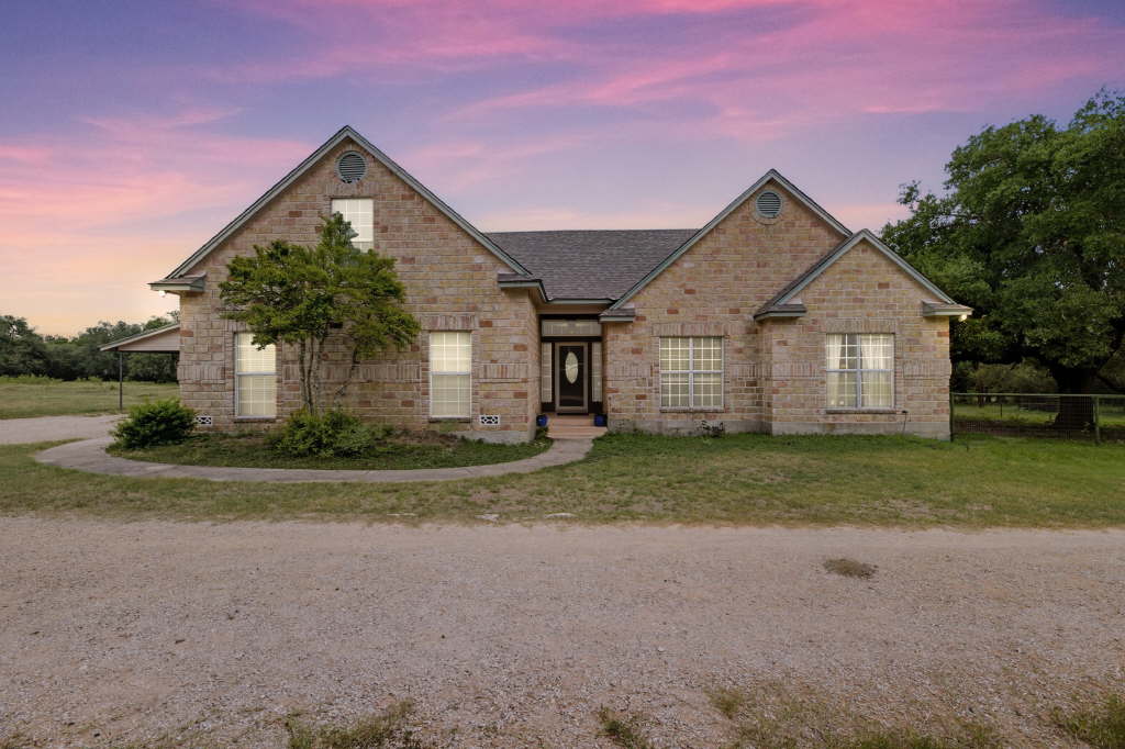 25.01 Acres (370 PR 3502), Hondo