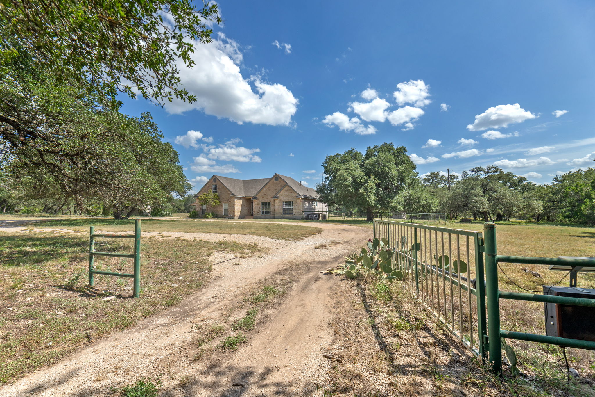 25.01 Acres (370 PR 3502), Hondo
